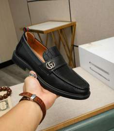 Picture of Gucci Shoes _SKUGuccisz38-44h10317569